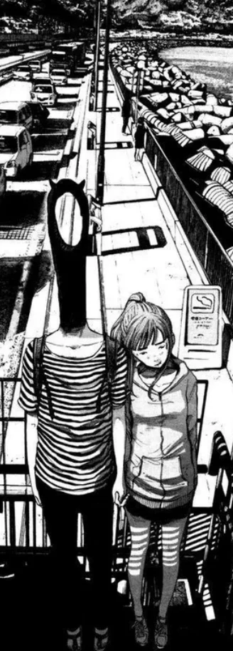 punpun und freundin stehen nebeneinander auf einer brücke 